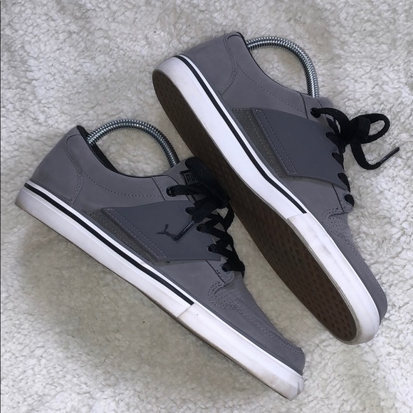 Puma - Picture 2 of 5